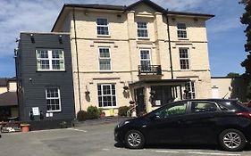 Padarn Hotel