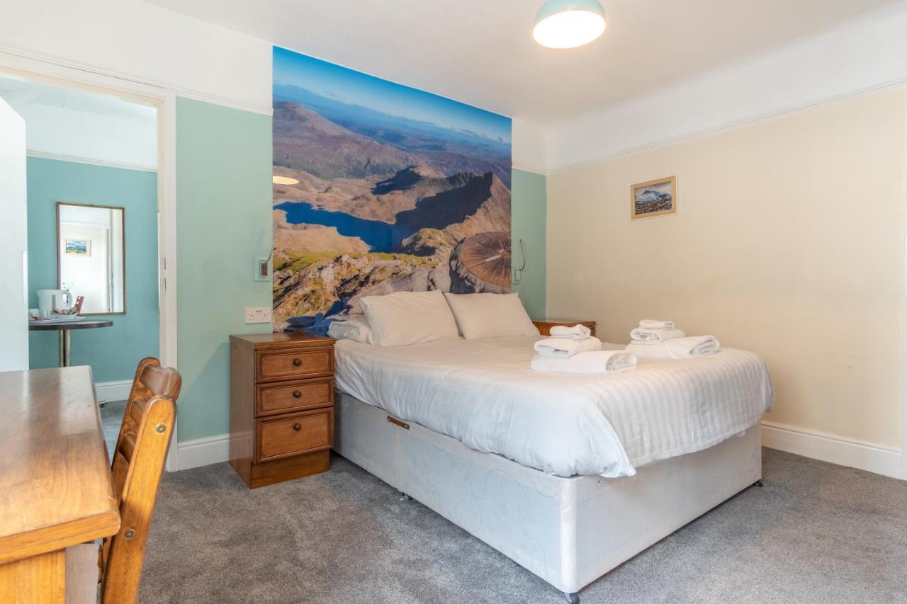 Padarn Hotel Llanberis Exterior photo